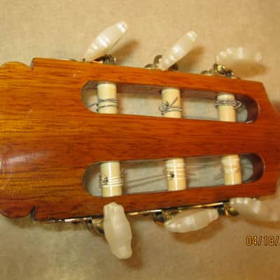 Garcia Grade No. 1 Classical Guitar 1970 Natural Gloss image 4