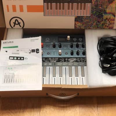 Arturia MicroFreak 25-Key Algorithmic Synthesizer 2019 - Present - Black image 6