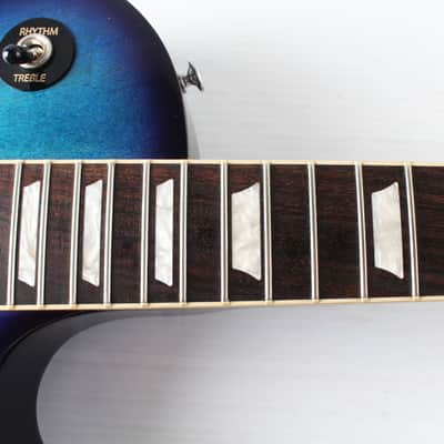 Gibson Les Paul Studio 2024 - Present - Blueberry Burst image 12
