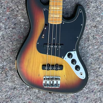 Fender Jazz Bass 1978 - Sunburst Maple Fingerboard image 1