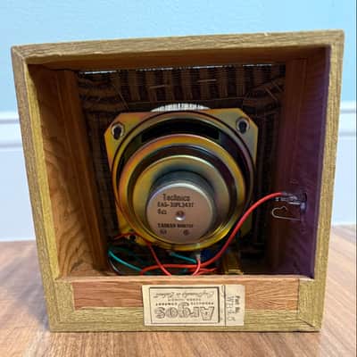 Vintage 1972 Argos Desktop Guitar Cab with Technics 4" Speaker image 2