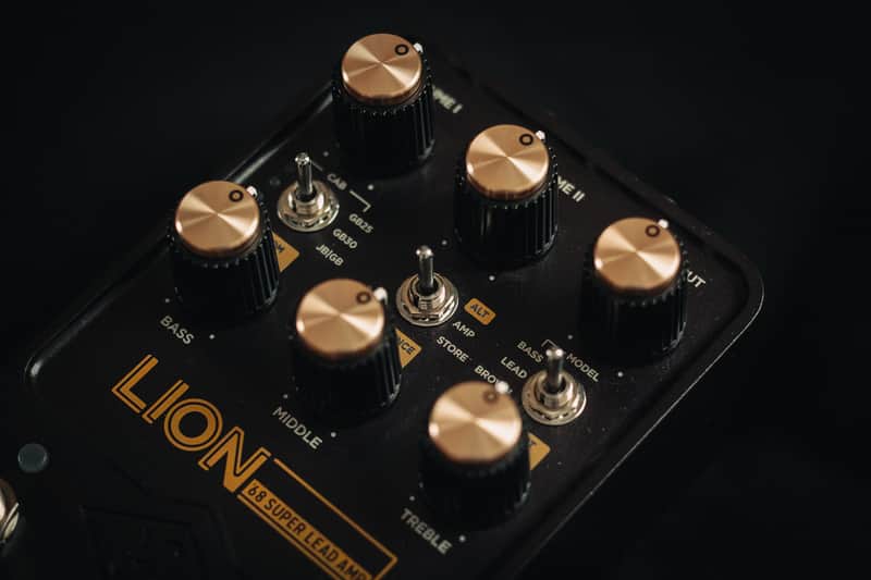 Universal Audio Lion