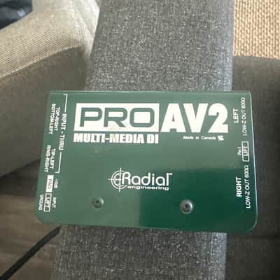 Radial ProAV2 2010s - Green image 1