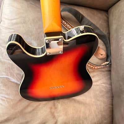 Squier Classic Vibe Telecaster Custom with Rosewood Fretboard 2010 - 2018 - 3-Color Sunburst image 6