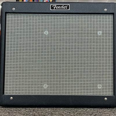 Fender Blues Junior, 1 x 12" all Tube 15 Watt Amplifier with cover - Made in USA image 1