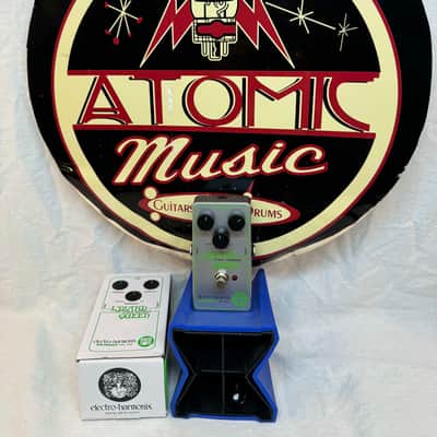 Electro-Harmonix + JHS Pedals Lizard Queen Octave / Distortion Octave Fuzz Pedal with Box image 1