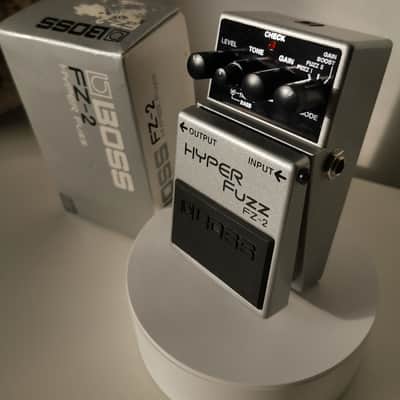 Near mint Boss FZ-2 Hyper Fuzz (Silver Label) 1993 - 1997 - Silver image 3