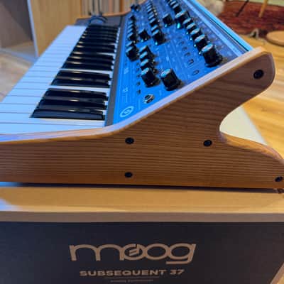 Moog Subsequent 37 Analog Synth 2017 - Present - Black image 8
