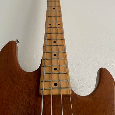 Peavey USA Foundation Bass, Mahogany with Hard Case image 4