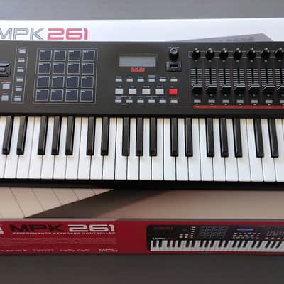 Akai Professional MPK261 – 61-Key MIDI Controller image 3