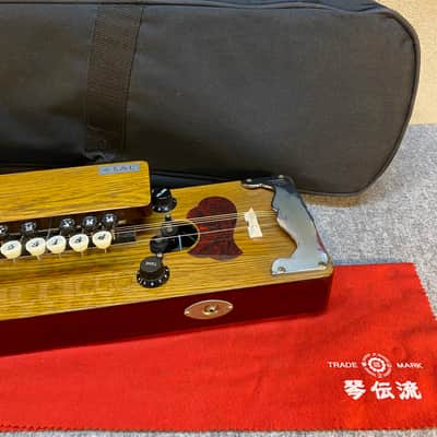 Taisho Goto - Nagoya harp.  Keyed lap steel like Japanese instrument with soft image 13