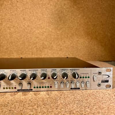 Focusrite Platinum Compounder Stereo Compressor / Gate / Expander – Serviced – Warranty image 8