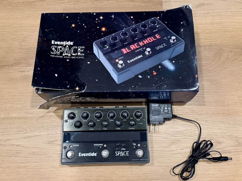 Eventide Space - Black