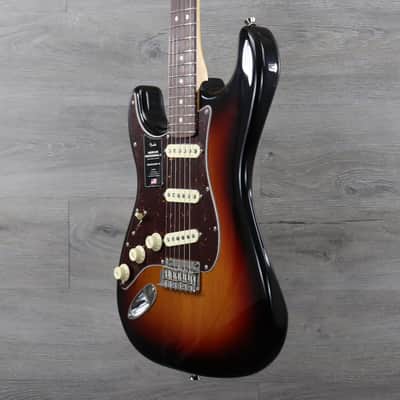 Fender American Professional II Stratocaster Left-Handed with Rosewood Fretboard 3 Color Sunburst image 3