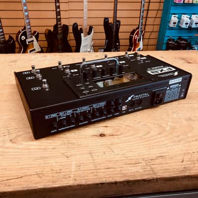 Fractal Audio FX8 Mark II Multi-FX Unit w/Cables image 5
