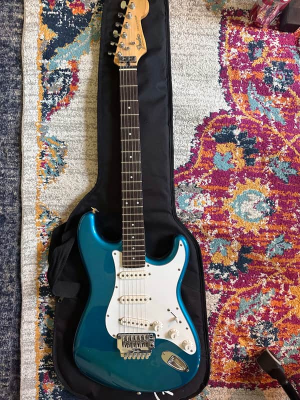 Fender Stratocaster Made in Japan 1980s - blue image 1