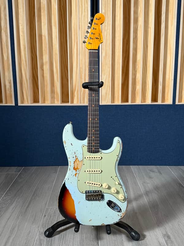 Fender 1960 Stratocaster Heavy Relic Sonic Blue over Sunburst 2023 image 1