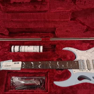 Ibanez PIA3761C-BLP Steve Vai Signature 2022 - Present - Blue Powder image 5