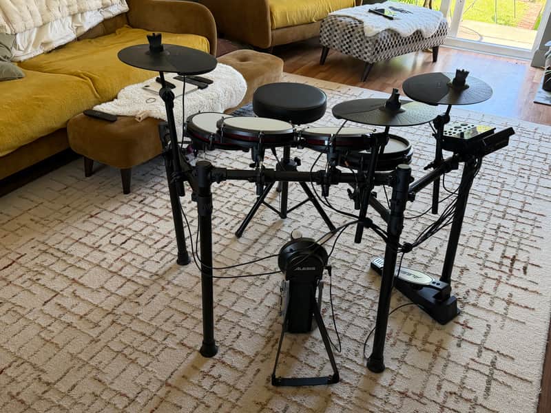 Alesis Nitro Max Kit Electronic Drum Set 2023 - Present - Black image 1