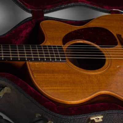 Lowden  O-25 Custom Flat Top Acoustic Guitar (1992), ser. #003581, black tolex hard shell case. image 14