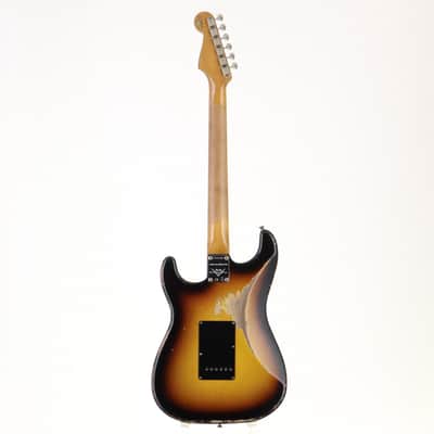 FENDER CUSTOM SHOP Limited Edition '60 Dual-Mag II Stratocaster Super Heavy Relic Aged 3-Color Sunburst [CZ561469] (04/30) image 2