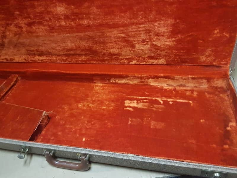 1963 FENDER BASS VI CASE made in USA image 1