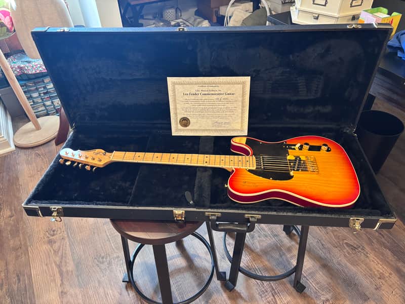 【希少レフティーモデル】テレキャスター G&L ASAT CLASSIC G&L ASAT Classic with Signature | Reverb