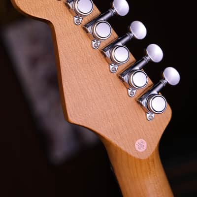 Dhatarattha SSS Strat-Style – Surf Blue Nitro Relic image 8