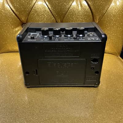 Blackstar Fly 3 3-Watt 1x3" Battery-Powered Mini Guitar Combo 2014 - Present - Black used image 3