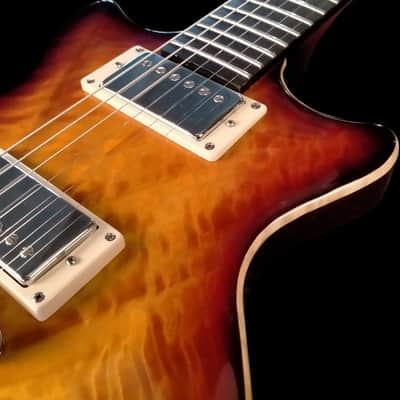 Luthier made semihollow guitar 2026 - Red cherry sunburst image 5