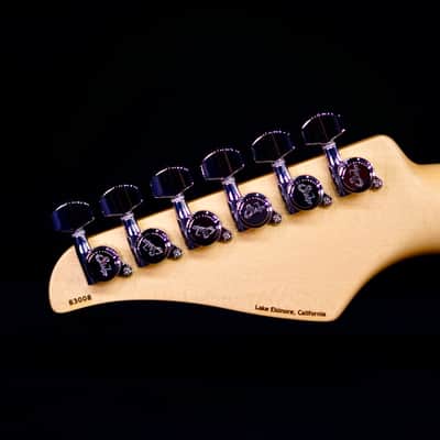 Suhr  Classic T Custom Silver Sparkle Drip image 7