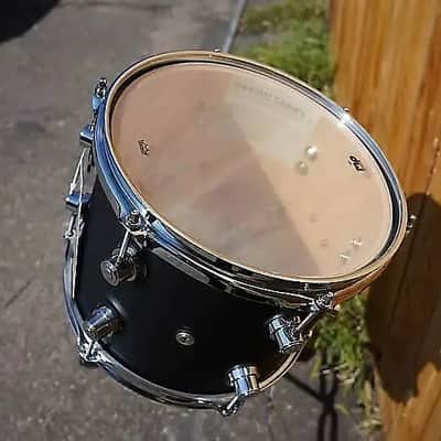 DW Design Series - Satin Black - 8x10'' -Pure Maple 10'' DW Tom (2024) image 2