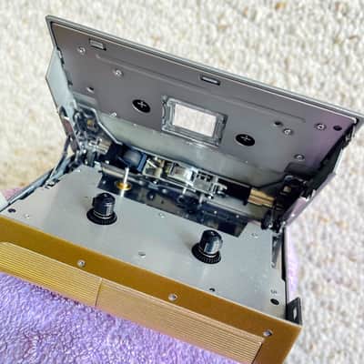[RARE] Panasonic RQ-SJ1 World Way Walkman Cassette Player ! Excellent Looking ! For Display or Repair : ) image 7