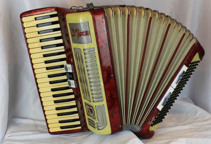 7727 - Strawberry Cream Gretsch La Tosca "Fiesta" Piano Accordion LM 41 120 image 1