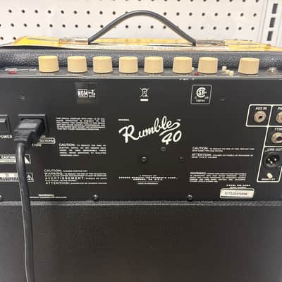 Fender Rumble 40 V3 40-Watt 1x10" Bass Combo 2015 - Present - Black image 5