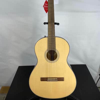 Fender CN-60S Classical Guitar, Solid Spruce Top image 2