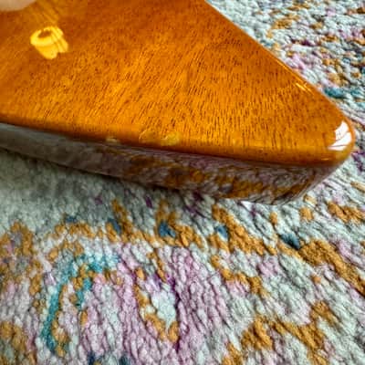 Gibson Explorer 2019 Antique Natural image 9