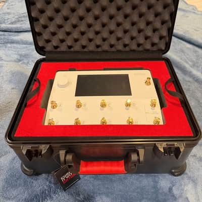Neural DSP Quad Cortex White Gold Sweetwater Limited Edition + Gator TSA Case + Ampero Pedal image 5