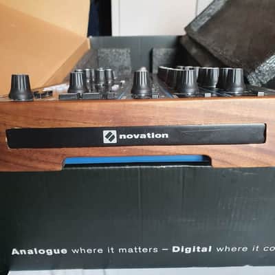 Novation Peak 8-Voice Desktop Synthesizer 2017 - Present - Black image 7