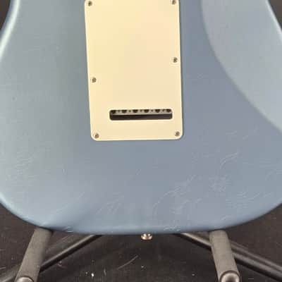 Fender American Ultra Luxe Vintage '60s Stratocaster®, Rosewood Fingerboard, Ice Blue Metallic image 9