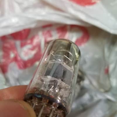 Amperex ONE (1) 6DJ8 AT1000 Weak Vacuum Tube Heerlen Small Halo Getter GA7 GAA GAC T4 ECC88 dual triode 1962-1968 image 2