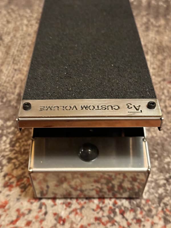 A3 Stompbox Custom Volume Pedal - Standard with Side Jacks image 1