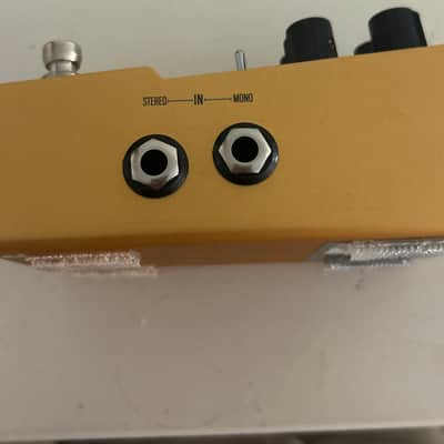 Walrus Audio Mako ACS1 Amp + Cab Simulator 2021 - 2024 - Gold image 2