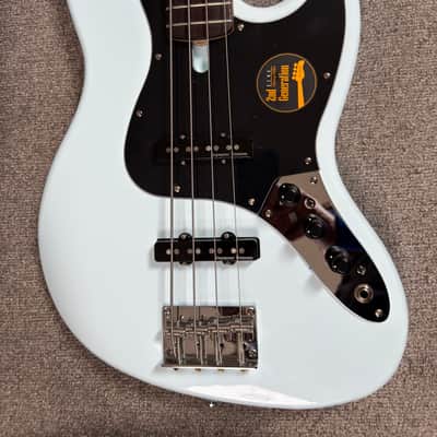 SIRE MARCUS MILLER V3 2ND GENERATION 4-STRING 2020 w/ Upgrades - Sonic Blue image 3