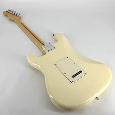 2005 Fender American Series (Standard) Stratocaster – Olympic White image 3
