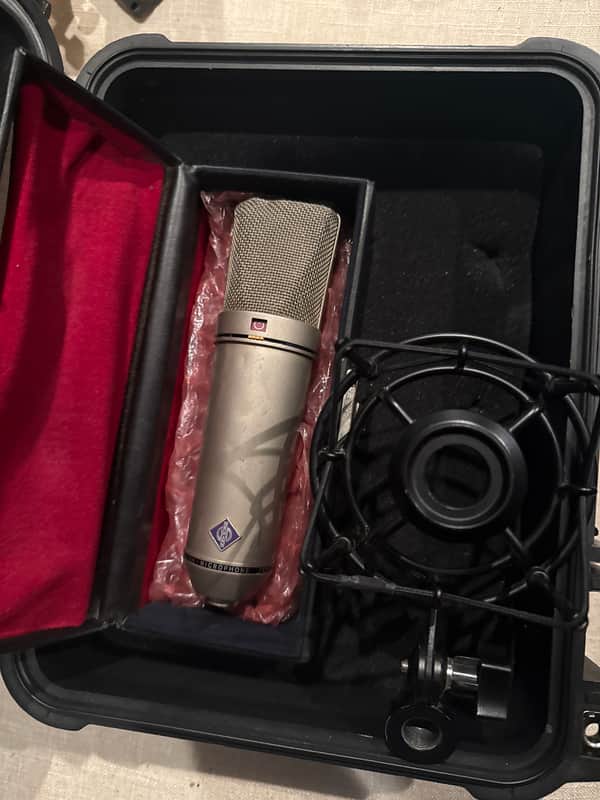 Neumann U87