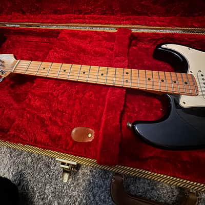 Fender 40th Anniversary American Standard Stratocaster with Maple Fretboard 1994 - Black image 4