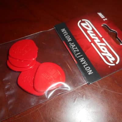 Dunlop Jazz I Red Nylon Guitar Picks (6), 47P1N