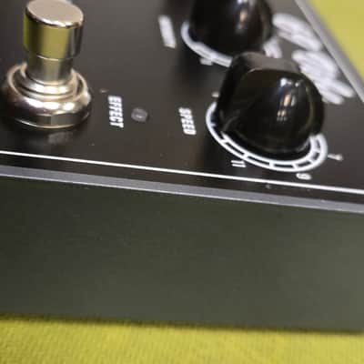 Behringer 69 Vibe - Black - X18611 image 3