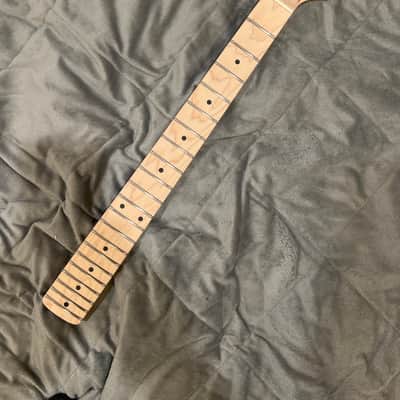 Maple Guitar neck, fits Strat, One piece, 9.5 radius, Bone nut, Unfinished image 2